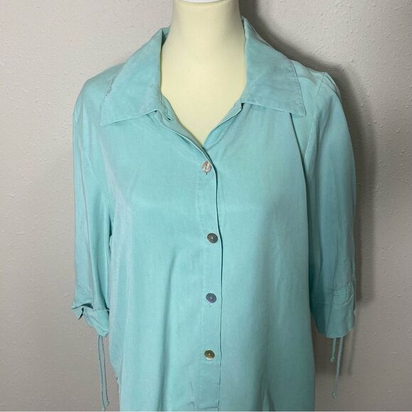 By JJ 100% Tencell Cyan 3/4 Roll Tab Sleeve Button Up Shirt Women's Size Medium - Picture 11 of 16